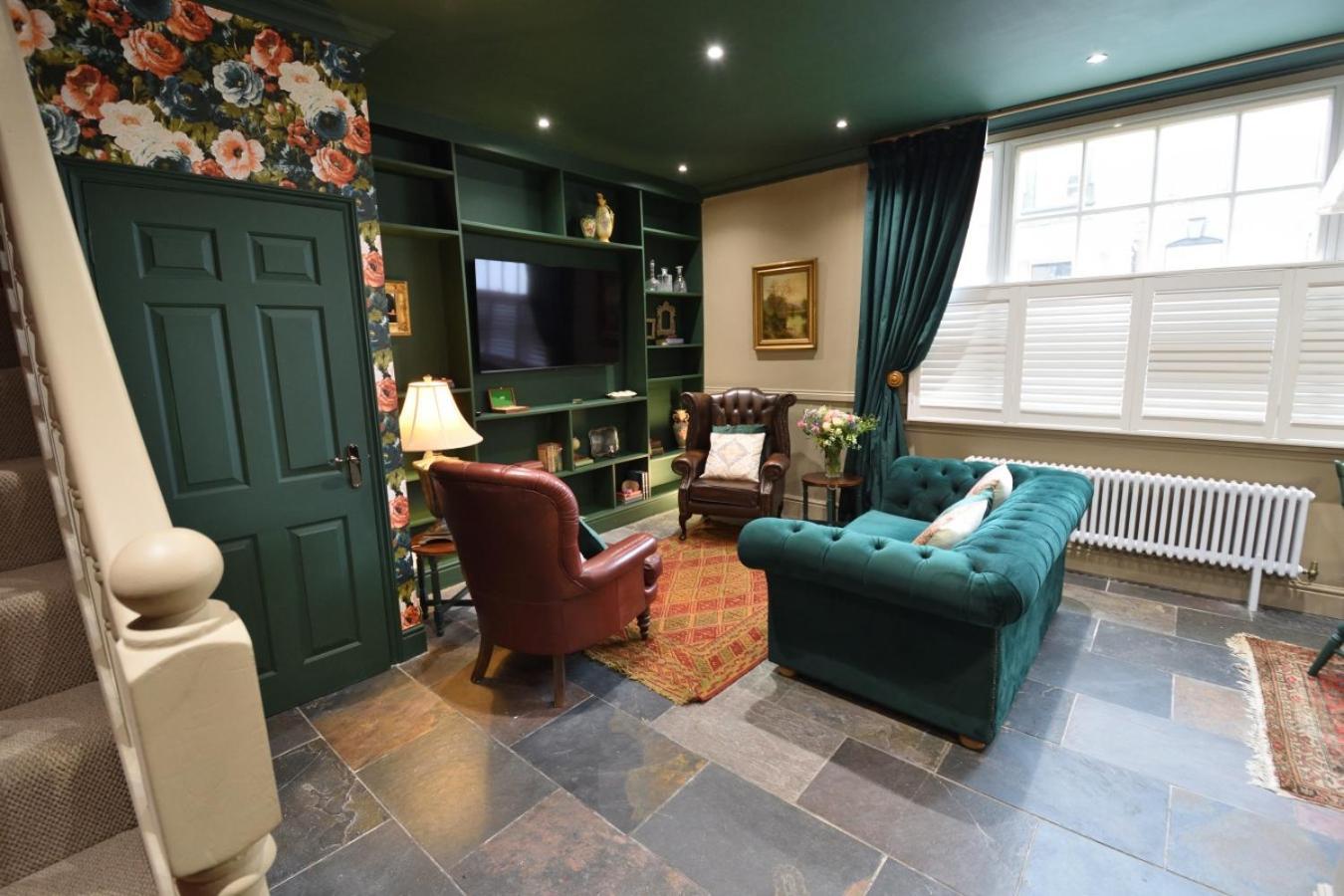 Samuels' A Duplex Apartment By Spires Accommodation In Lichfield City Centre Exteriör bild